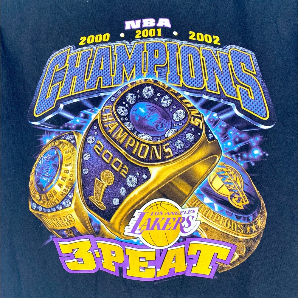Los Angeles Lakers 3 Peat NBA Championship T Shirt - Picture 2 of 7
